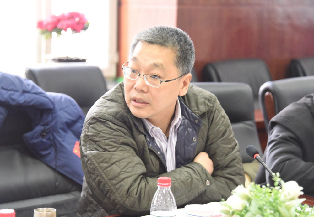 成都中医药大学校长余曙光教授发言