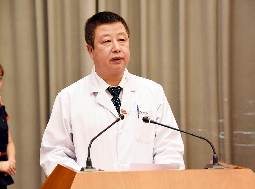 省电力医院职工代表、泌尿外科主任张健发言