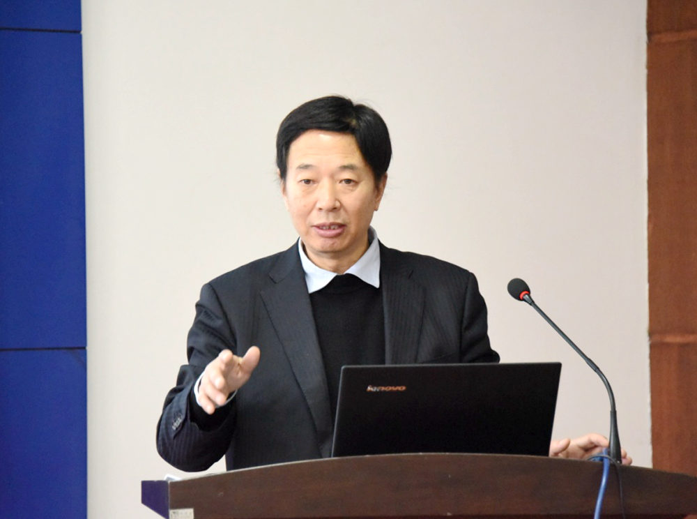 天津中医药大学原副校长周桂桐教授作汇报