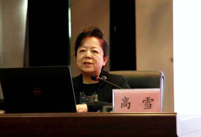 深圳市中医院呼吸内科主任高雪教授作题为《龙江医派“肺系伏邪”理论的临床应用》的学术讲座