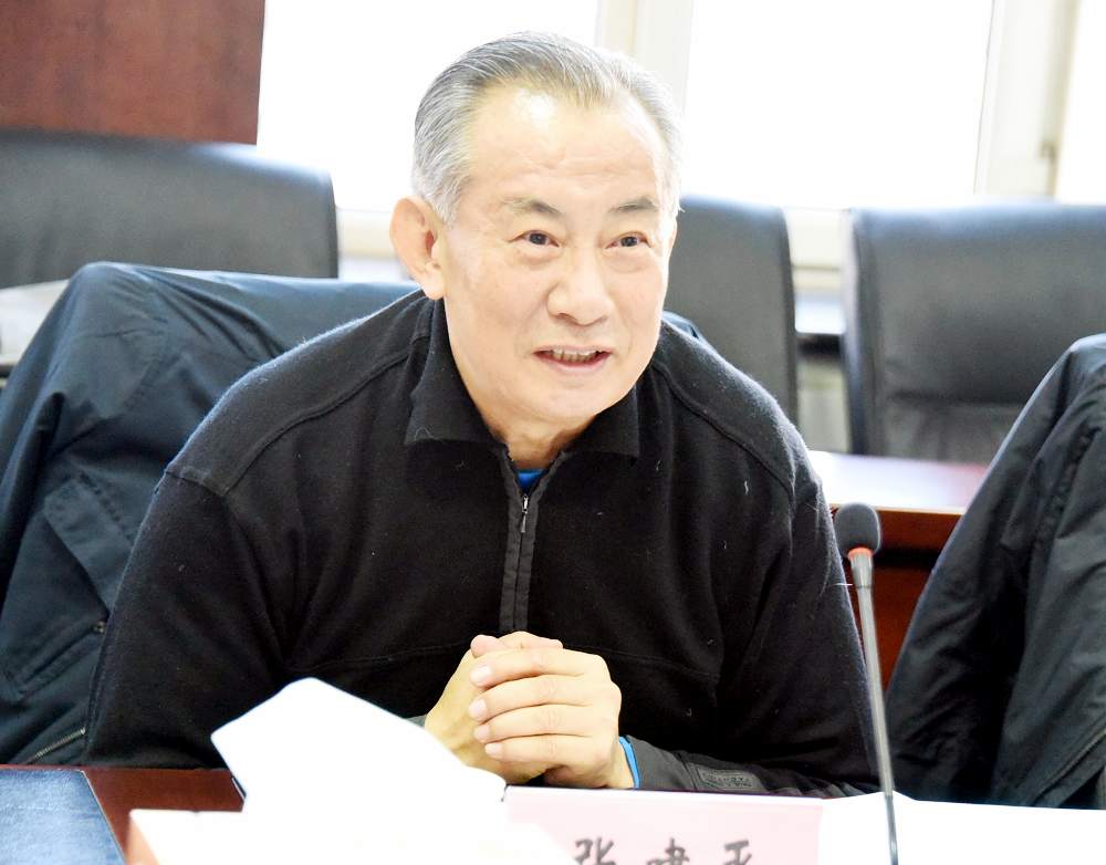 黑龙江省医药行业协会会长张建平发言